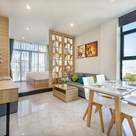 Sun River Hotel & Apartment Da Nang Esterno foto